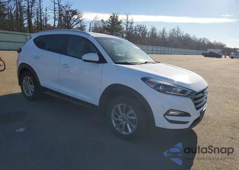2016 Hyundai Tucson Limited z USA, uszkodzony, nr VIN KM8J3CA41GU163978